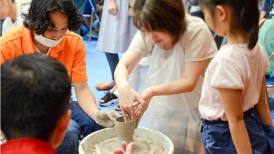 西日本陶磁器フェスタ 陶芸体験